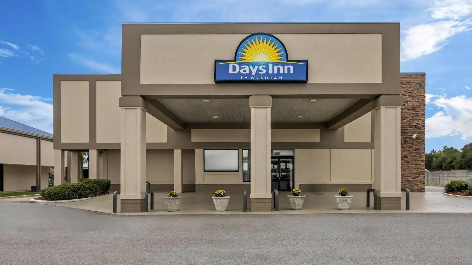 15 Days Inn By Wyndham Hotels Across Georgia You Should Know